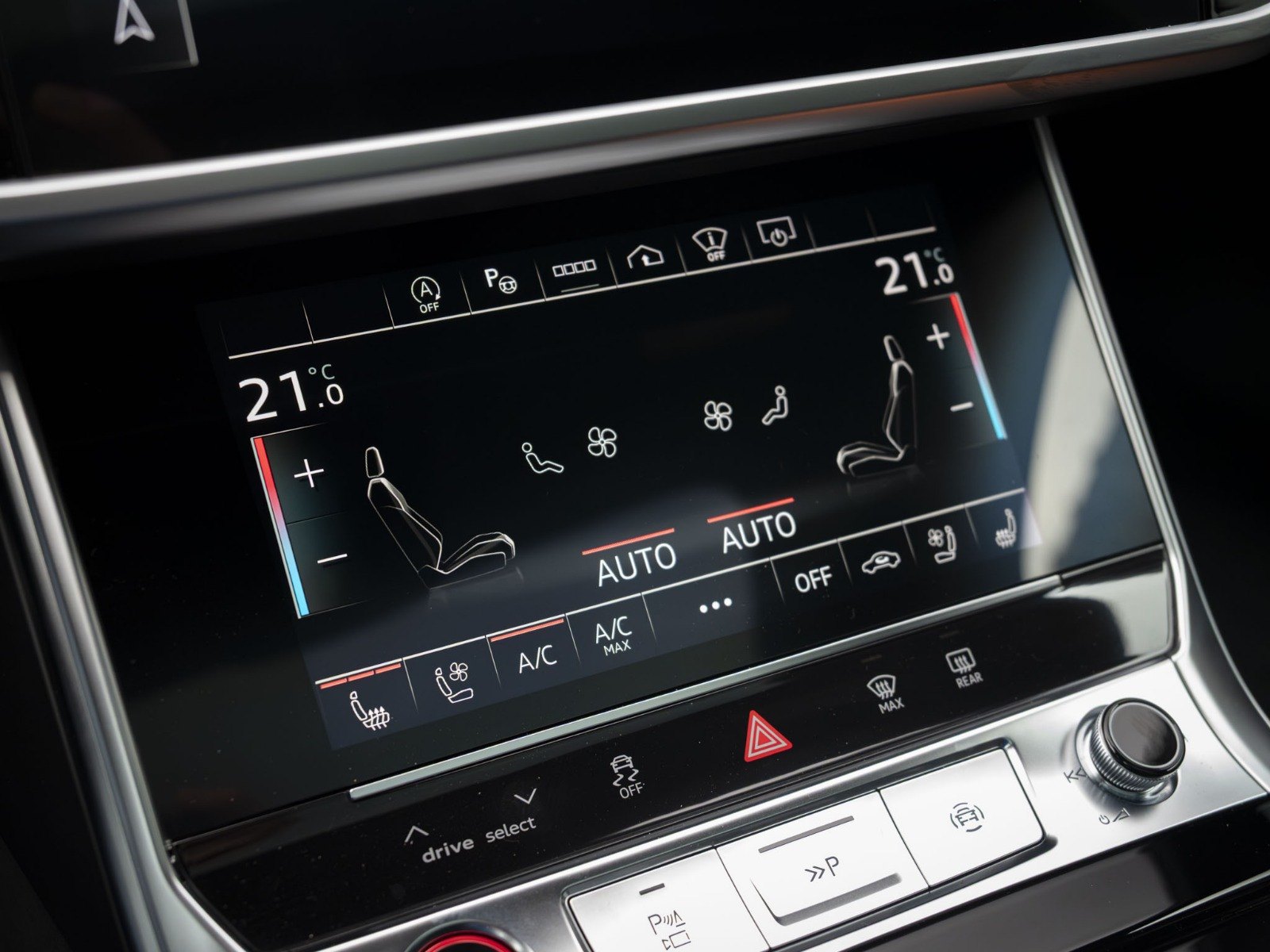 Audi RS6 Avant Performance URBAN 12