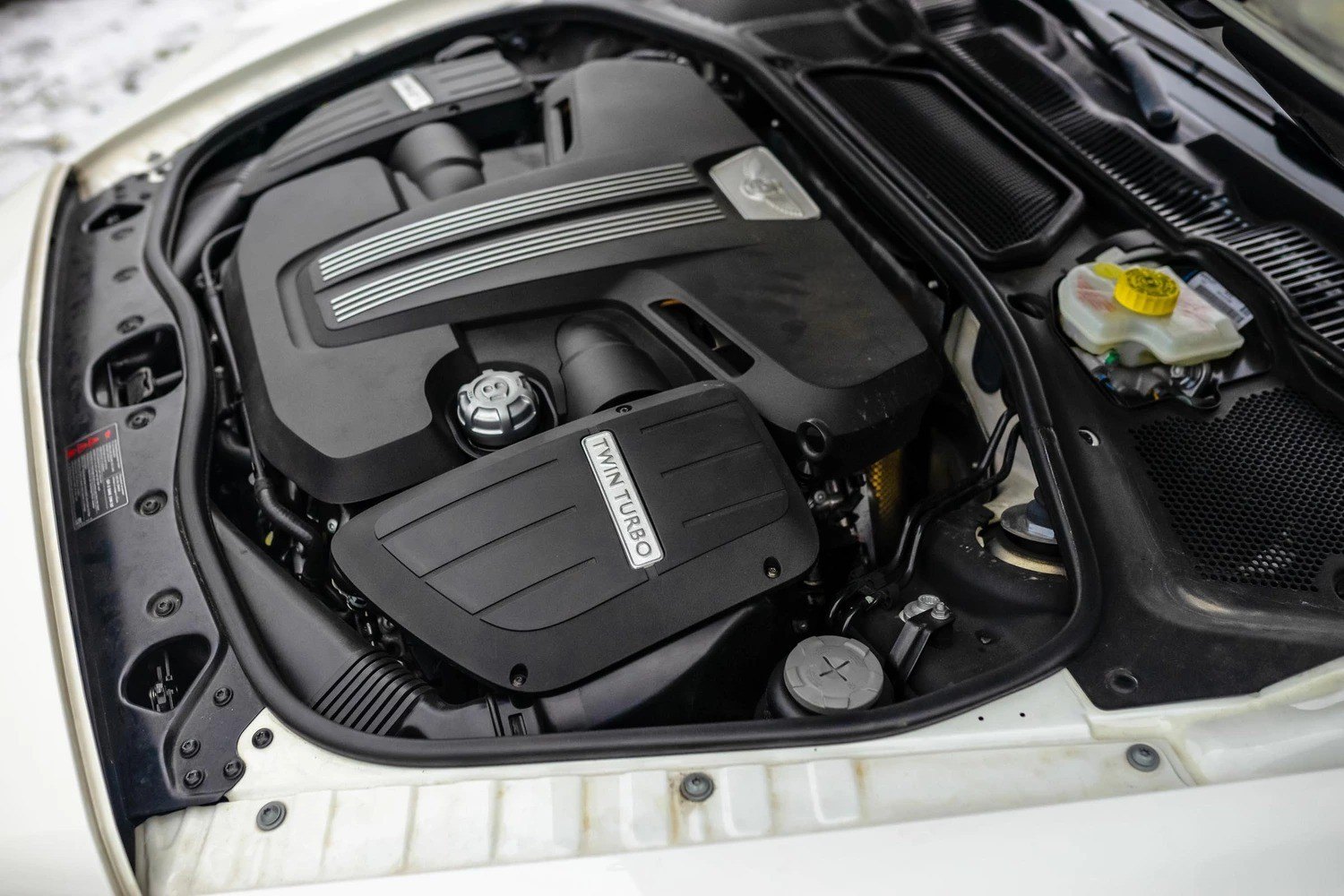 Bentley Continental GTC 13