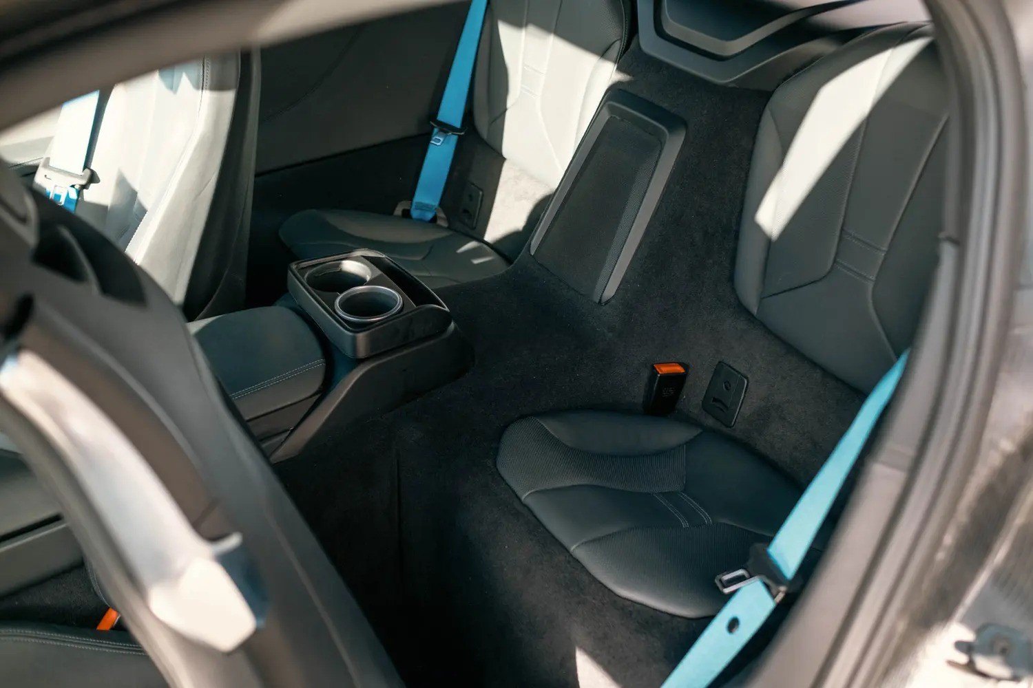 BMW i8 Coupé 14