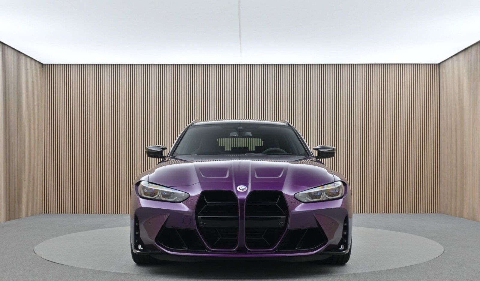 BMW – M3 COMPETITION TOURING X-DRIVE 2