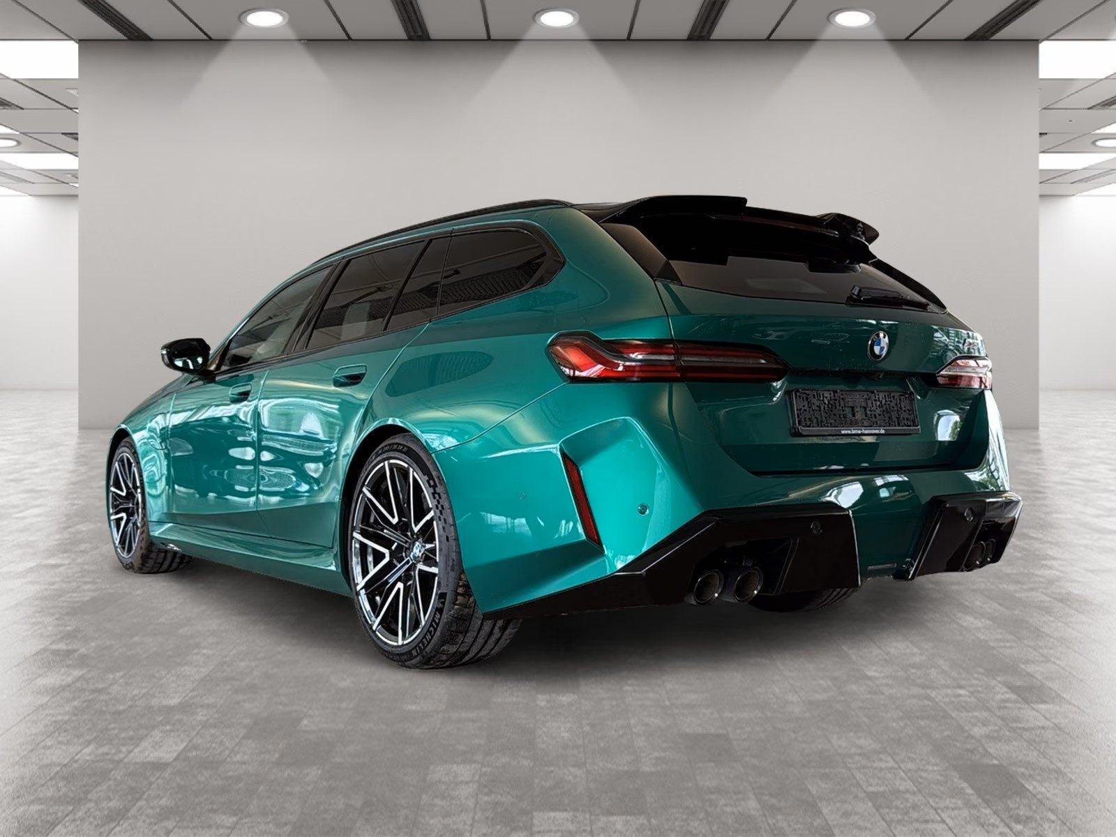 BMW M5 Touring 2