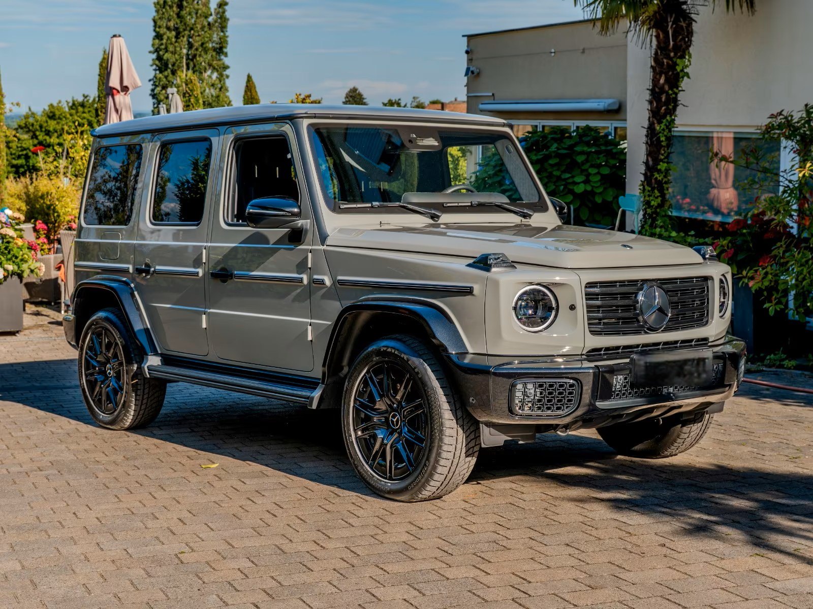 Mercedes-Benz G 450 4