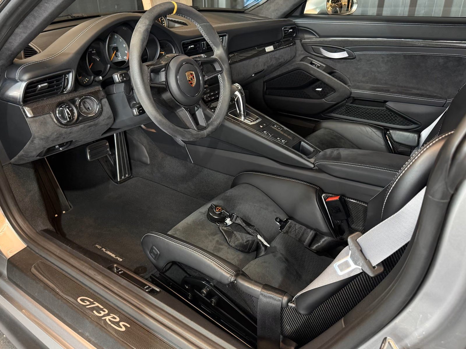 Porsche 911 991.2 GT3 RS 4