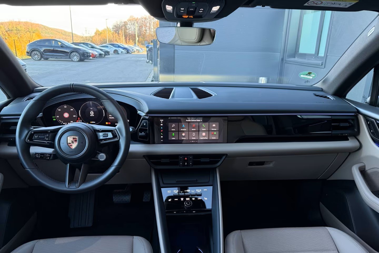 Porsche Macan 10