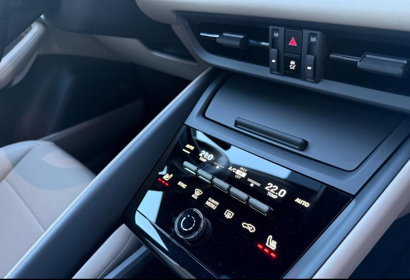 Porsche Macan 11